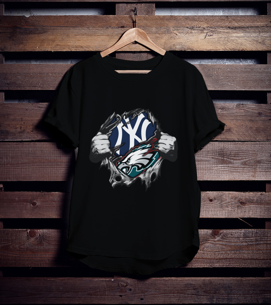 New York Yankees Philadelphia Eagles Crossover T-Shirt