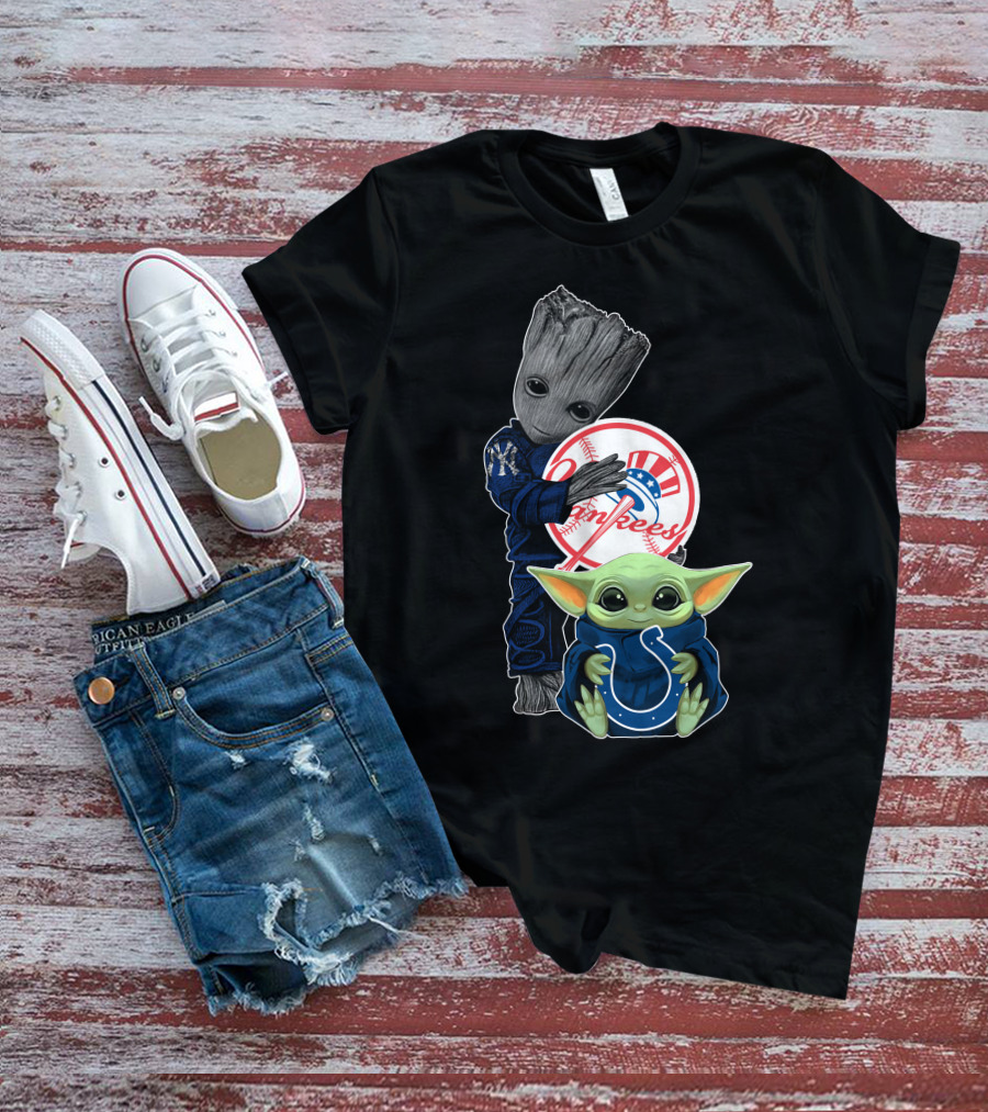 Yankees Groot Holding Baseball With Colts Baby Yoda T-Shirt