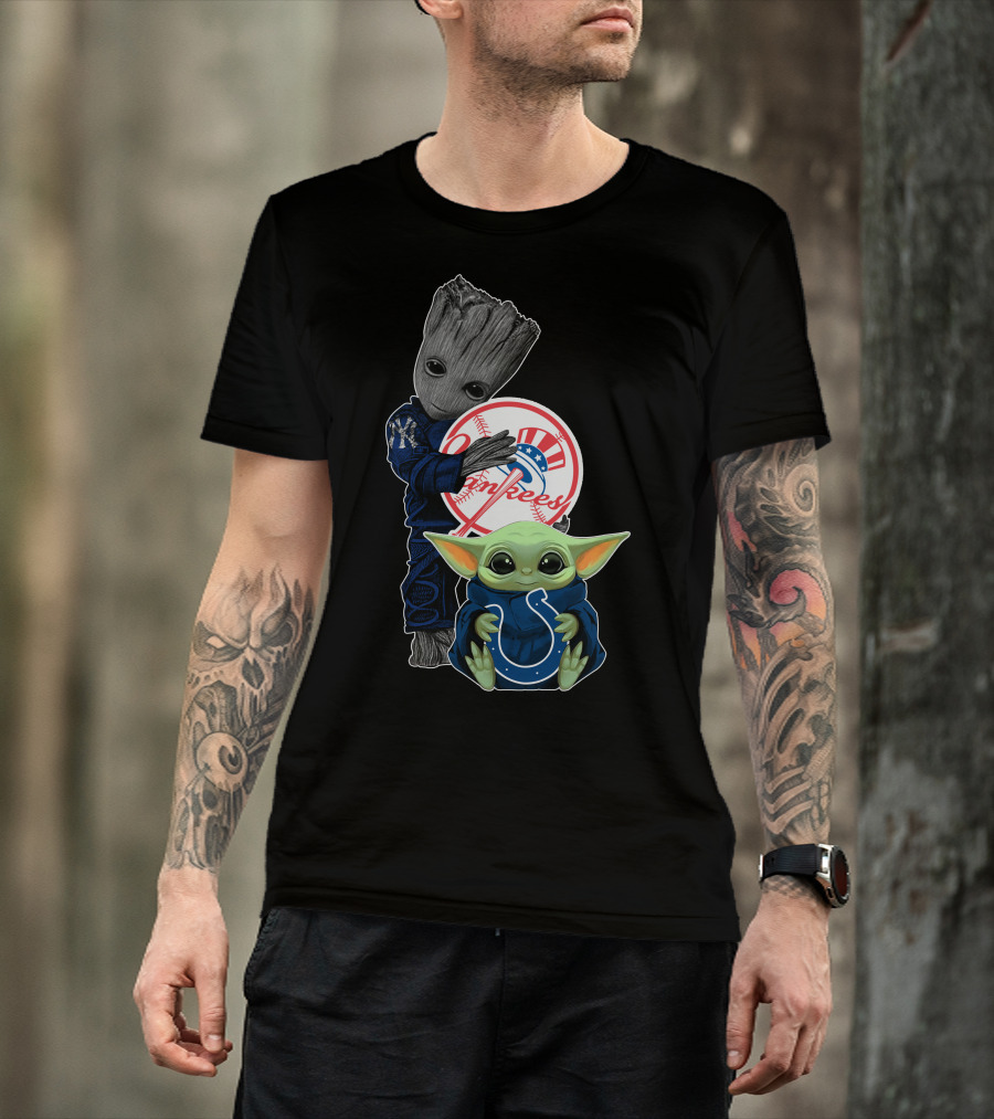 Yankees Groot Holding Baseball With Colts Baby Yoda T-Shirt