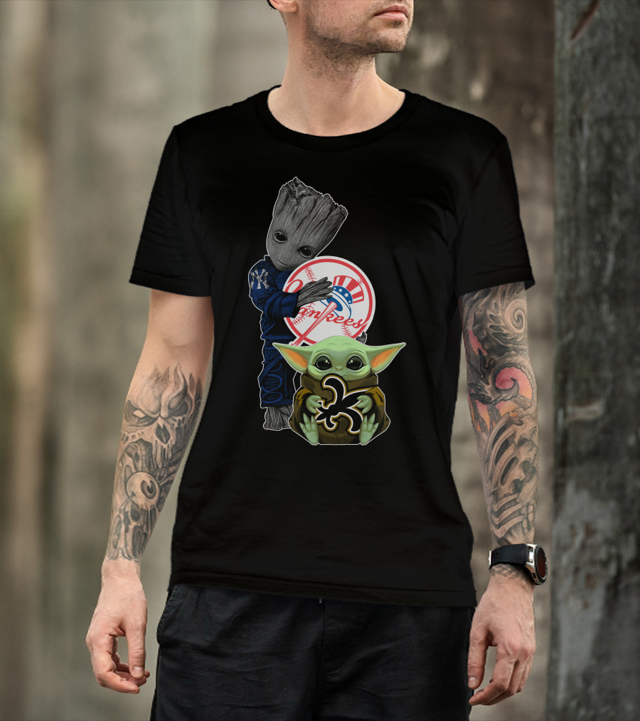 Yankees Groot Holding Baseball Saints Baby Yoda T-Shirt
