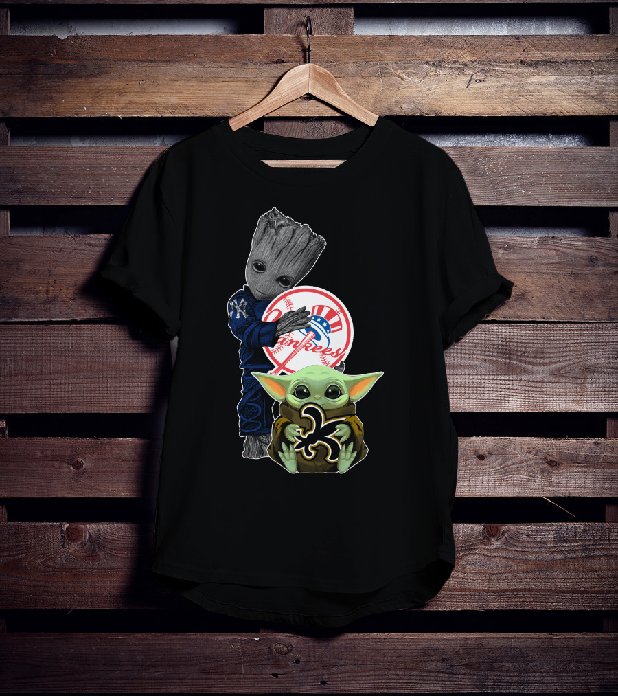 Yankees Groot Holding Baseball Saints Baby Yoda T-Shirt