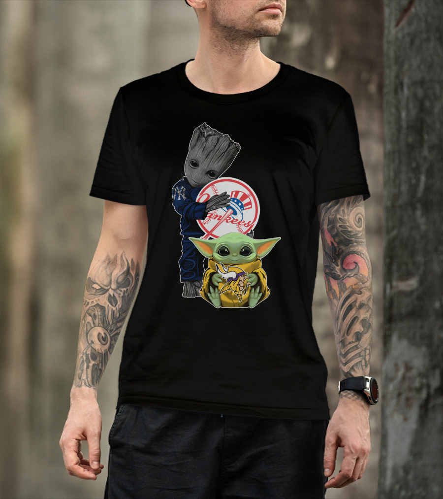 Yankees Baby Groot And Yoda Star Wars Minnesota Vikings T-Shirt