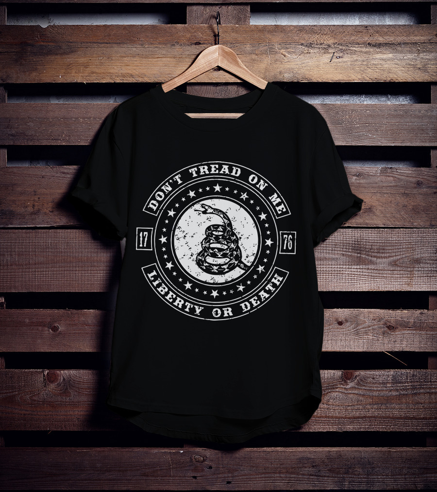 Don't Tread On Me 1776 Liberty Or Death Snake Emblem T-Shirt