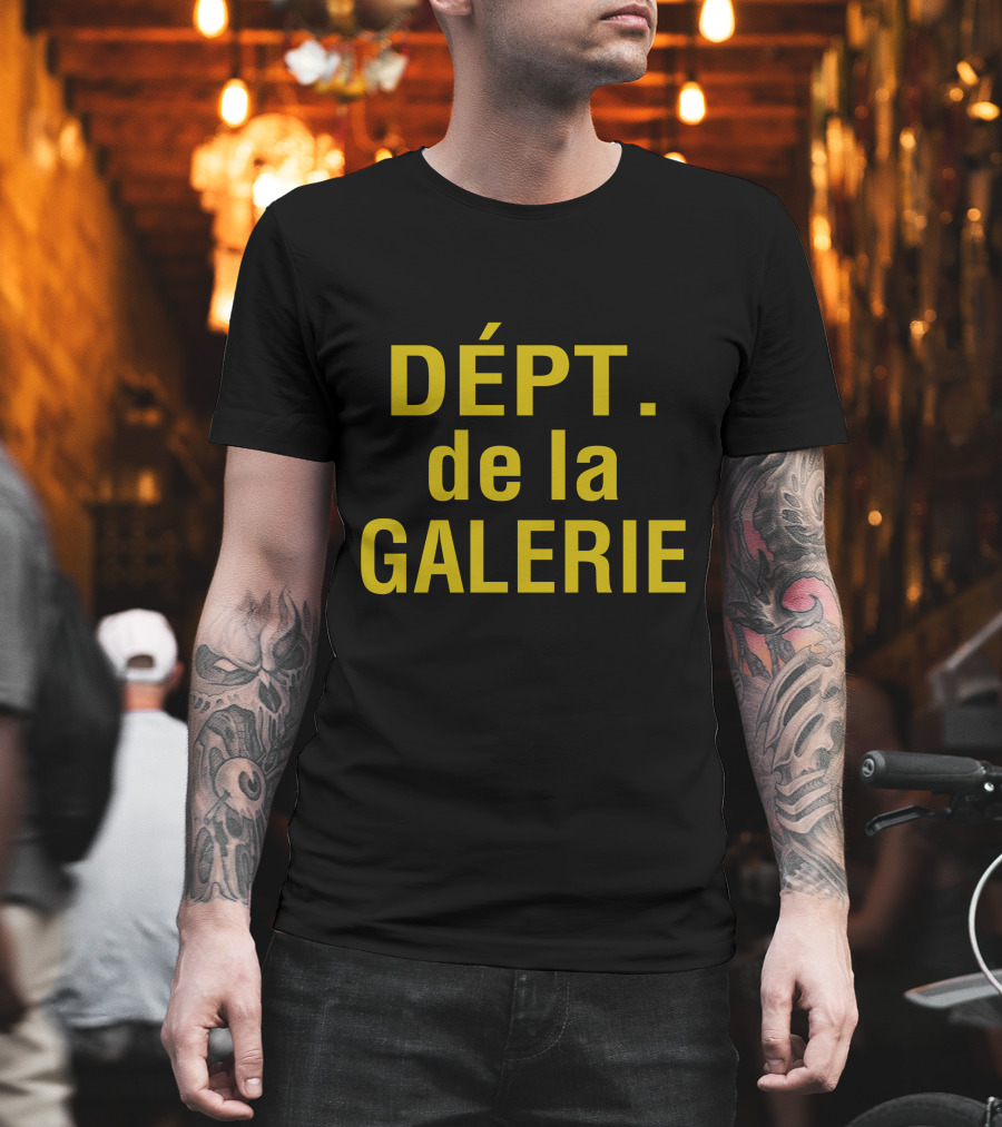DÉPT. De La GALERIE - Contemporary Fashion T-Shirt