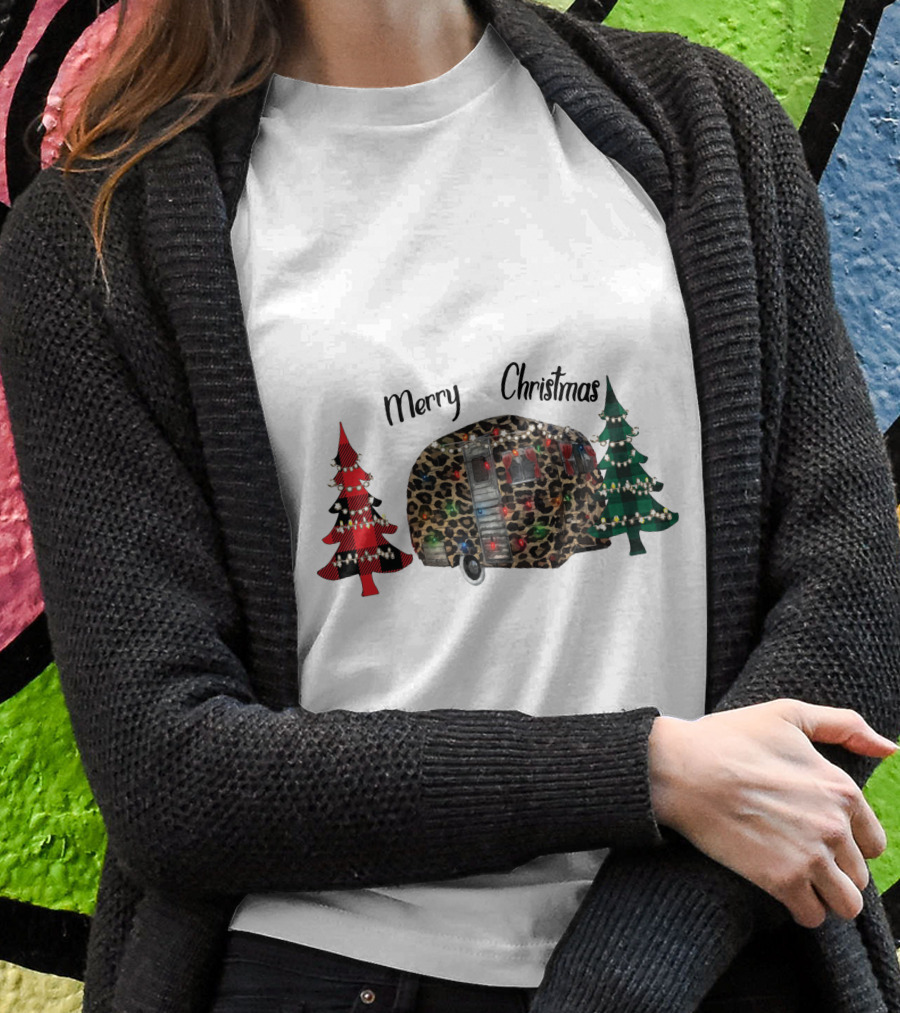 Merry Christmas Leopard Trailer With Festive Trees T-Shirt