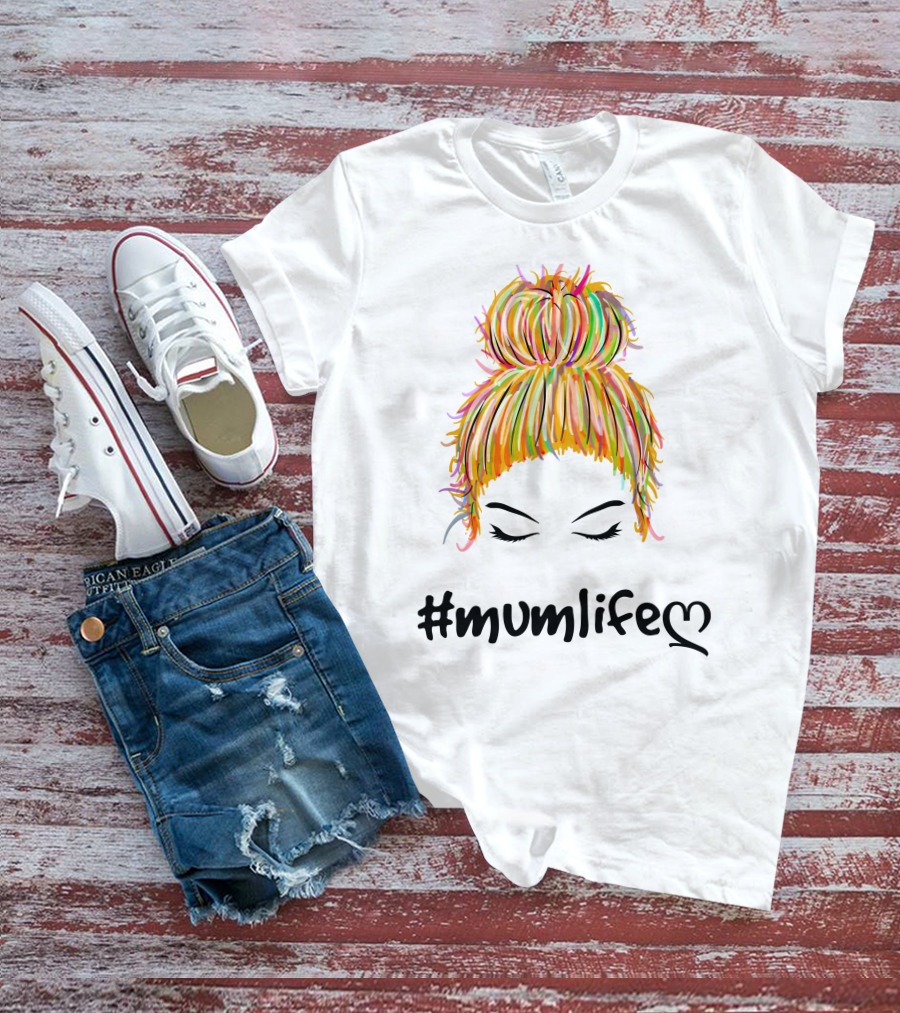 Messy Bun Hair Illustration #Mumlife Heart T-Shirt