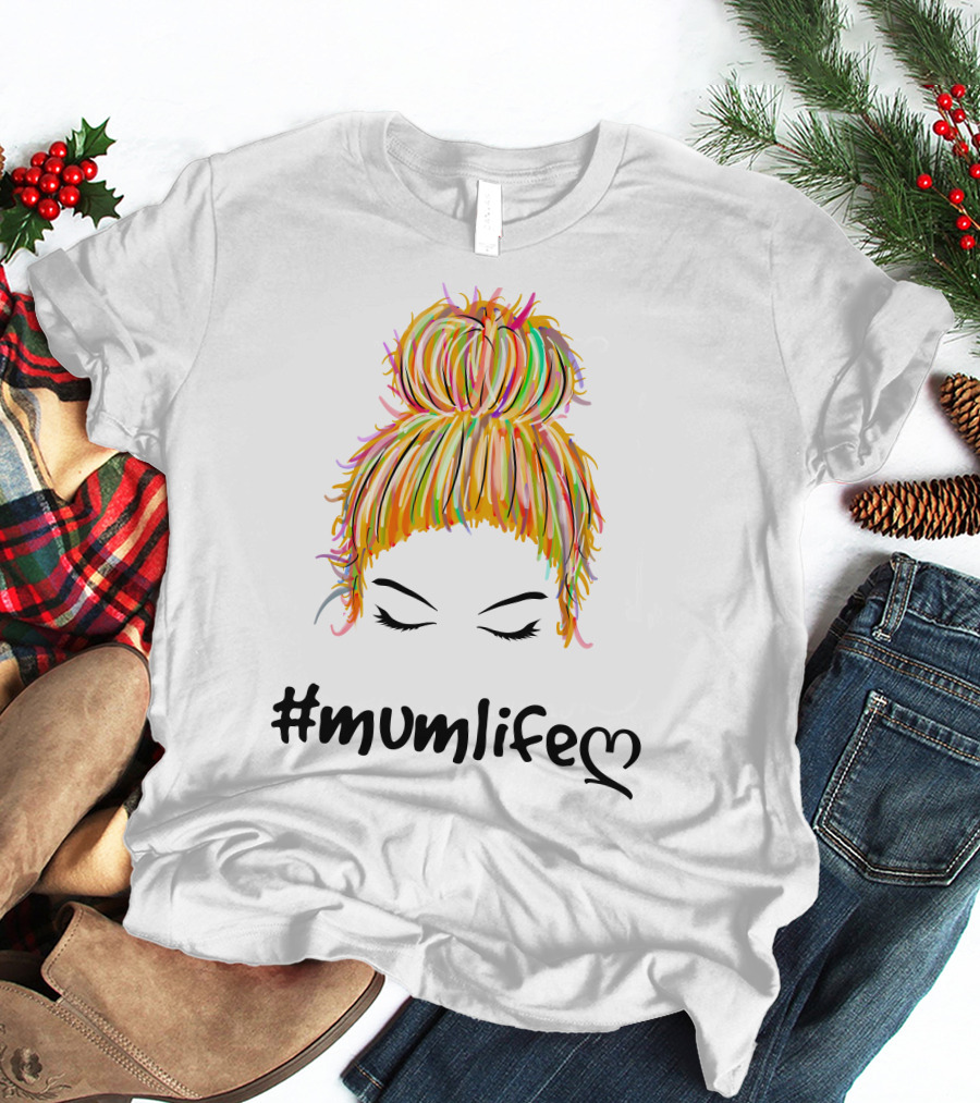 Messy Bun Hair Illustration #Mumlife Heart T-Shirt
