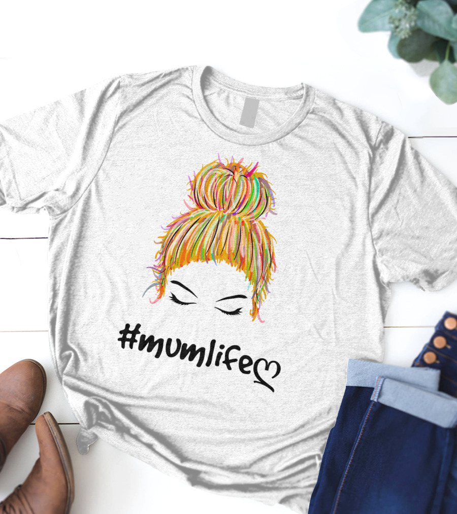 Messy Bun Hair Illustration #Mumlife Heart T-Shirt