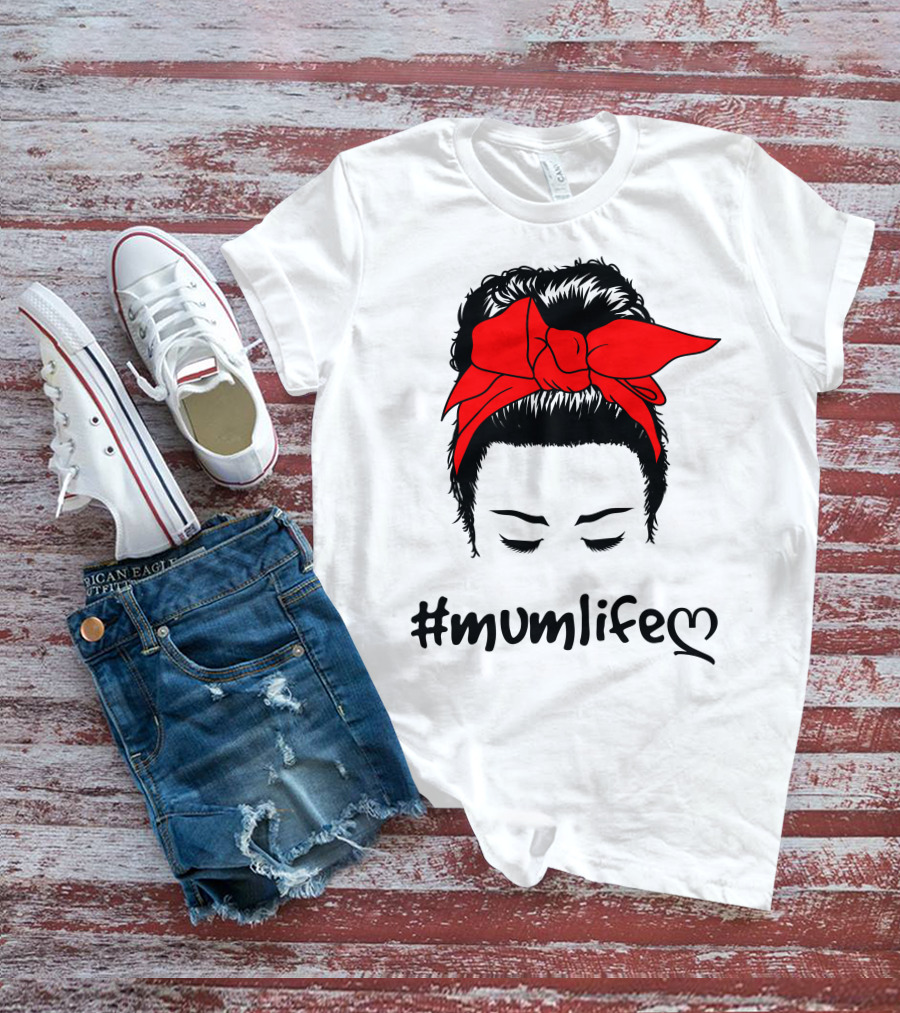 Messy Bun Red Bow #Mumlife T-Shirt