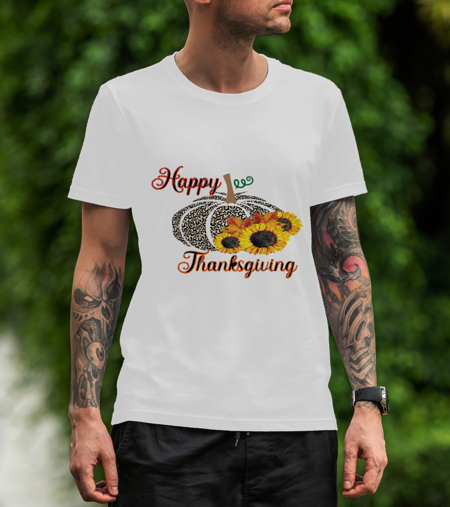 Happy Thanksgiving Leopard Print Pumpkin Sunflowers T-Shirt