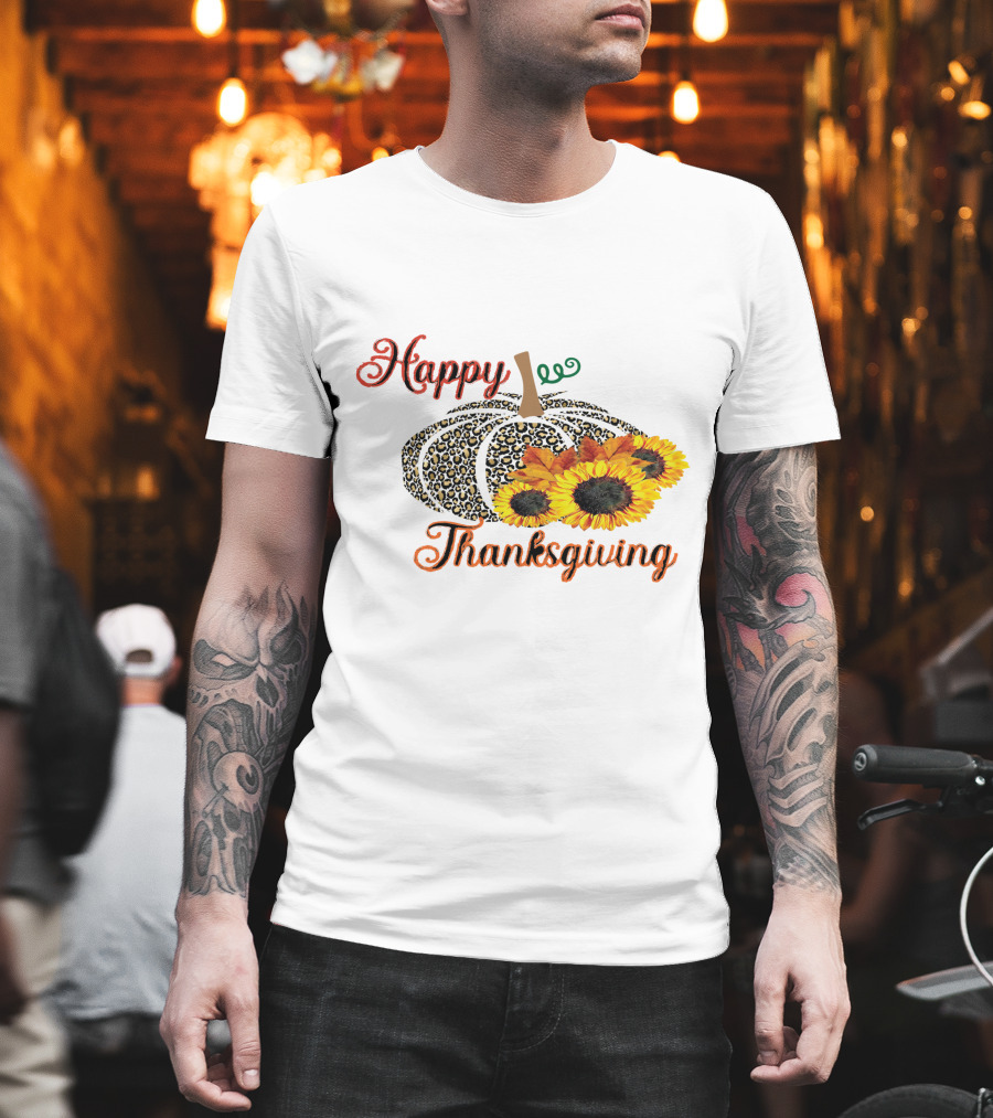 Happy Thanksgiving Leopard Print Pumpkin Sunflowers T-Shirt