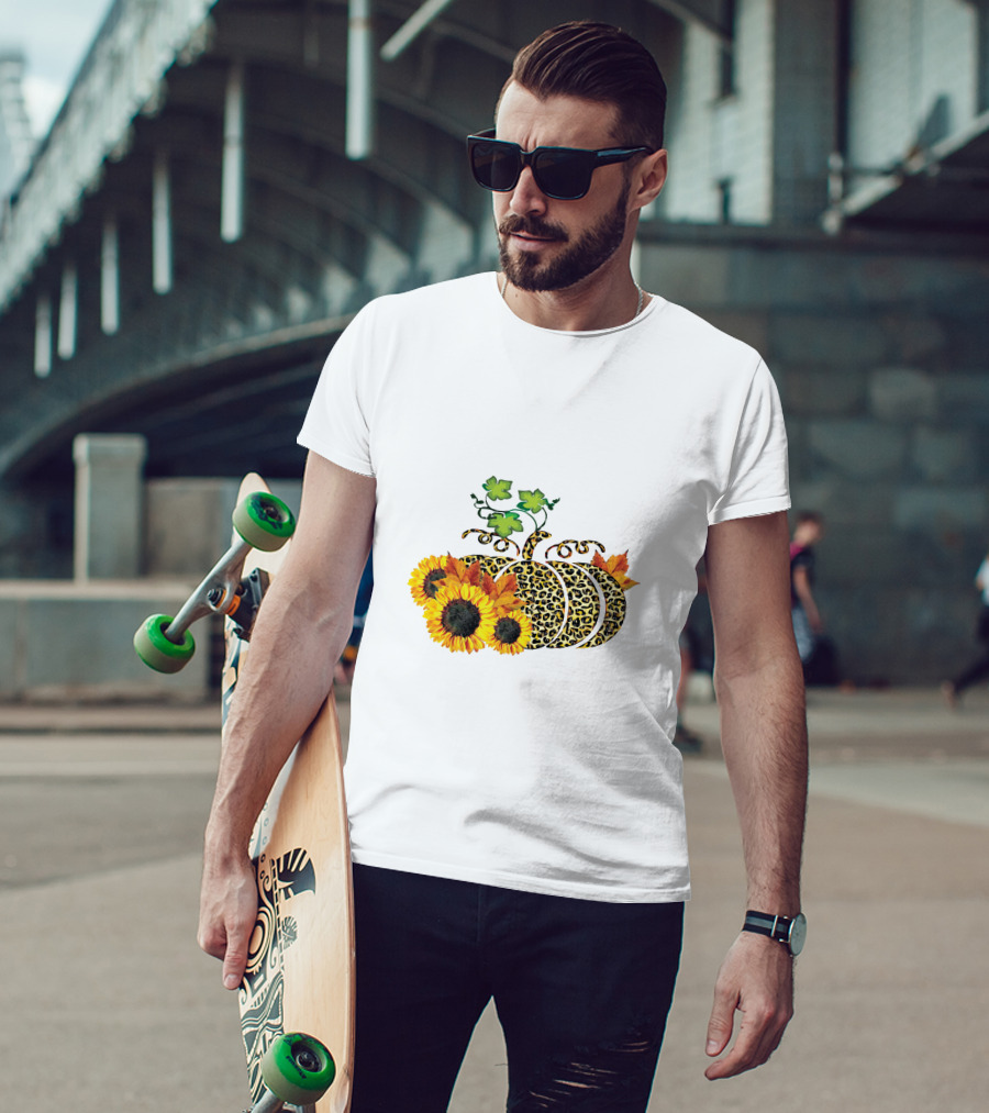 Thanksgiving Leopard Pumpkin Sunflowers And Leaves T-Shirt
