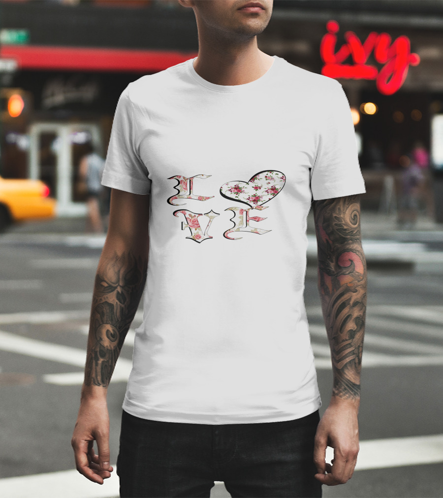 Love Valentines Day Heart Floral Roses T-Shirt