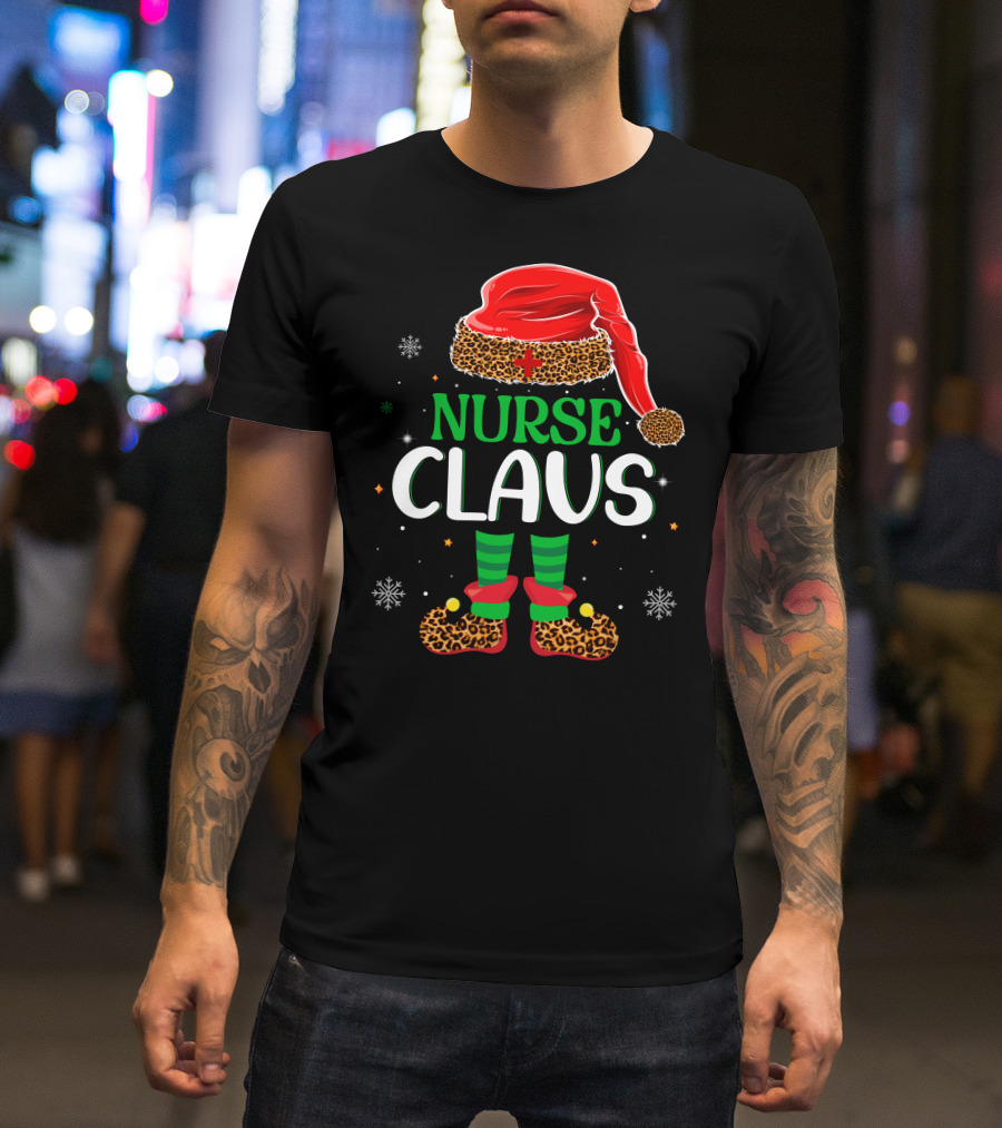 Nurse Claus Christmas Santa Hat Leopard Print Snowflakes T-Shirt