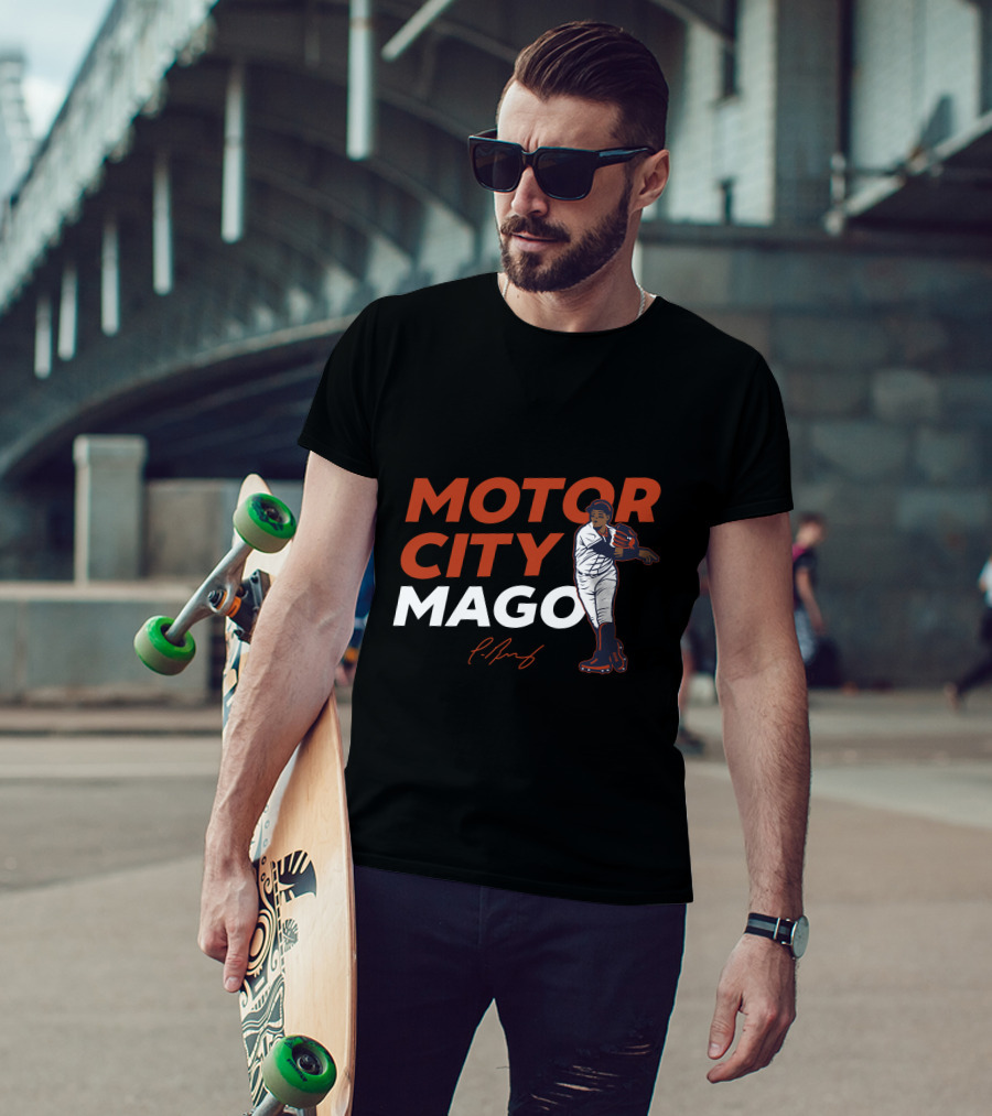 Motor City Mago Detroit Tigers Baseball Pitcher T-Shirt