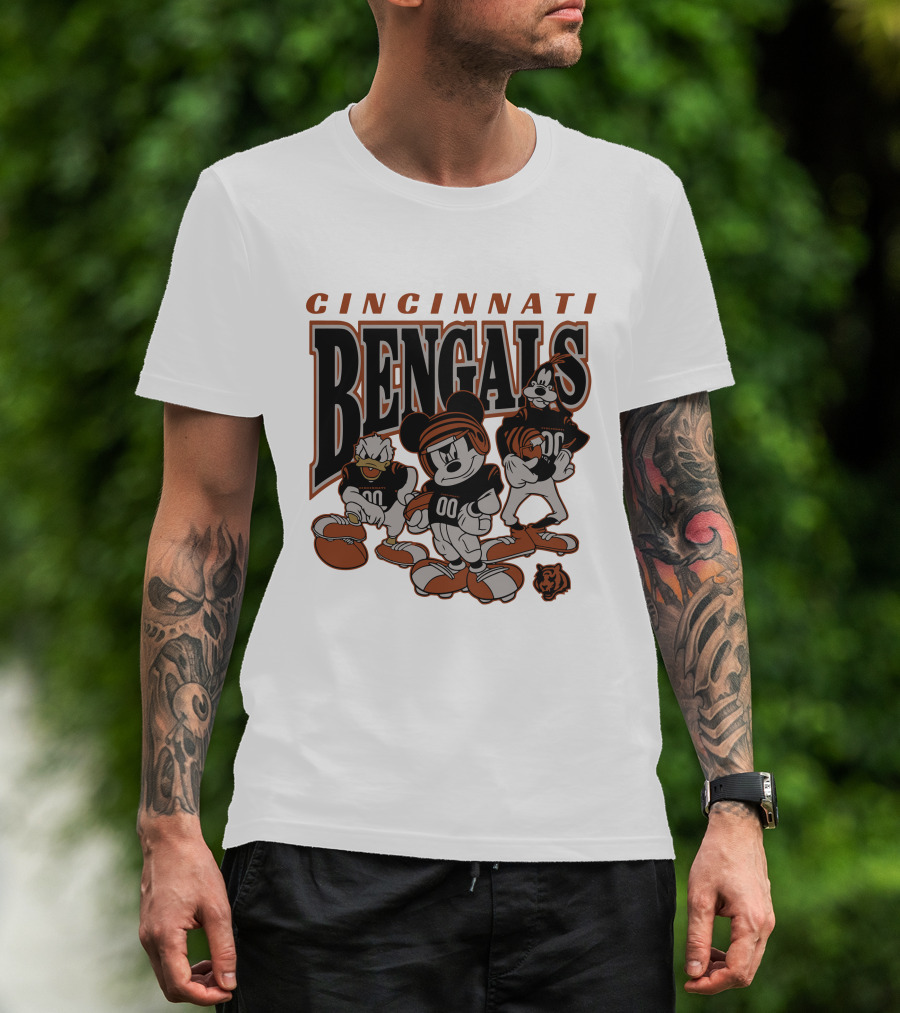 Cincinnati Bengals Disney Characters Vintage NFL Football T-Shirt