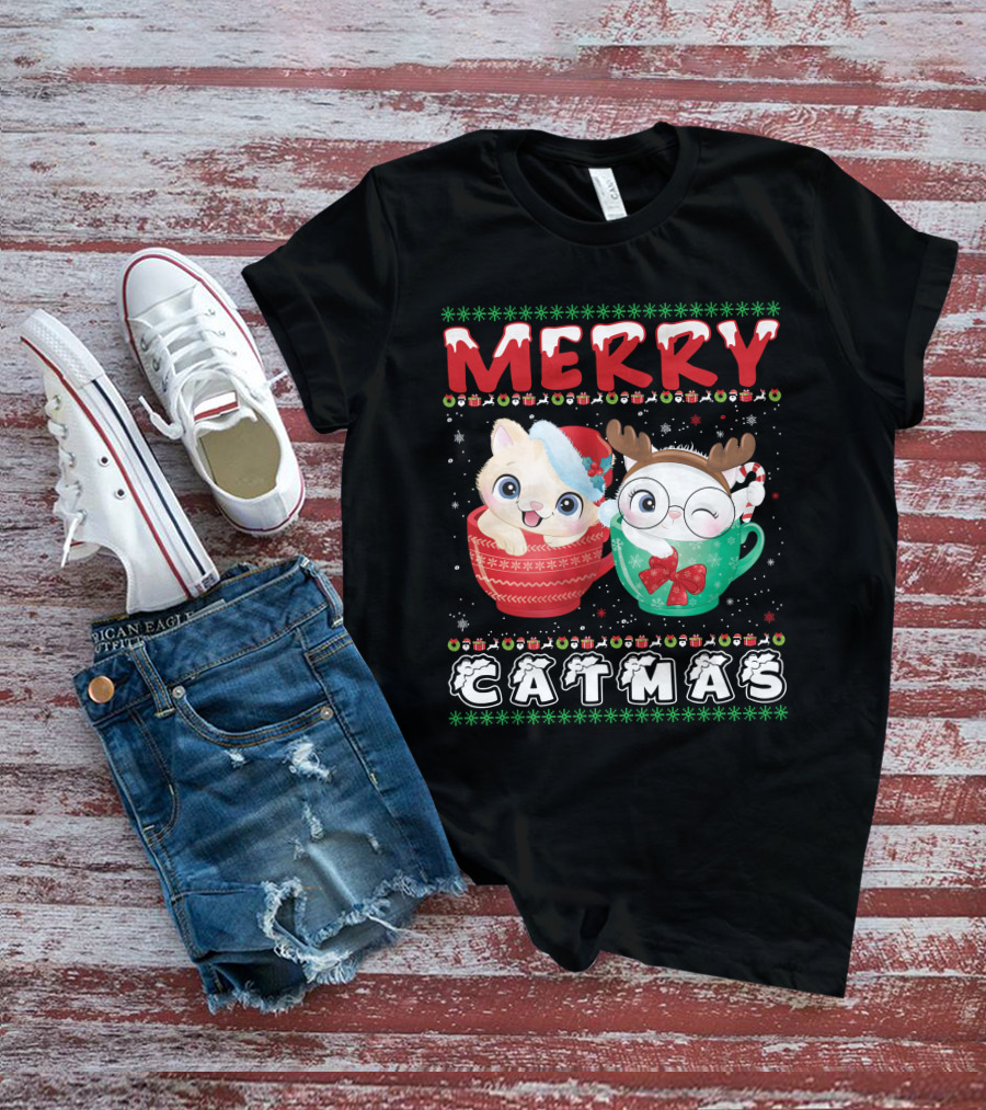 Merry Catmas With Festive Cats In Holiday Mugs T-Shirt