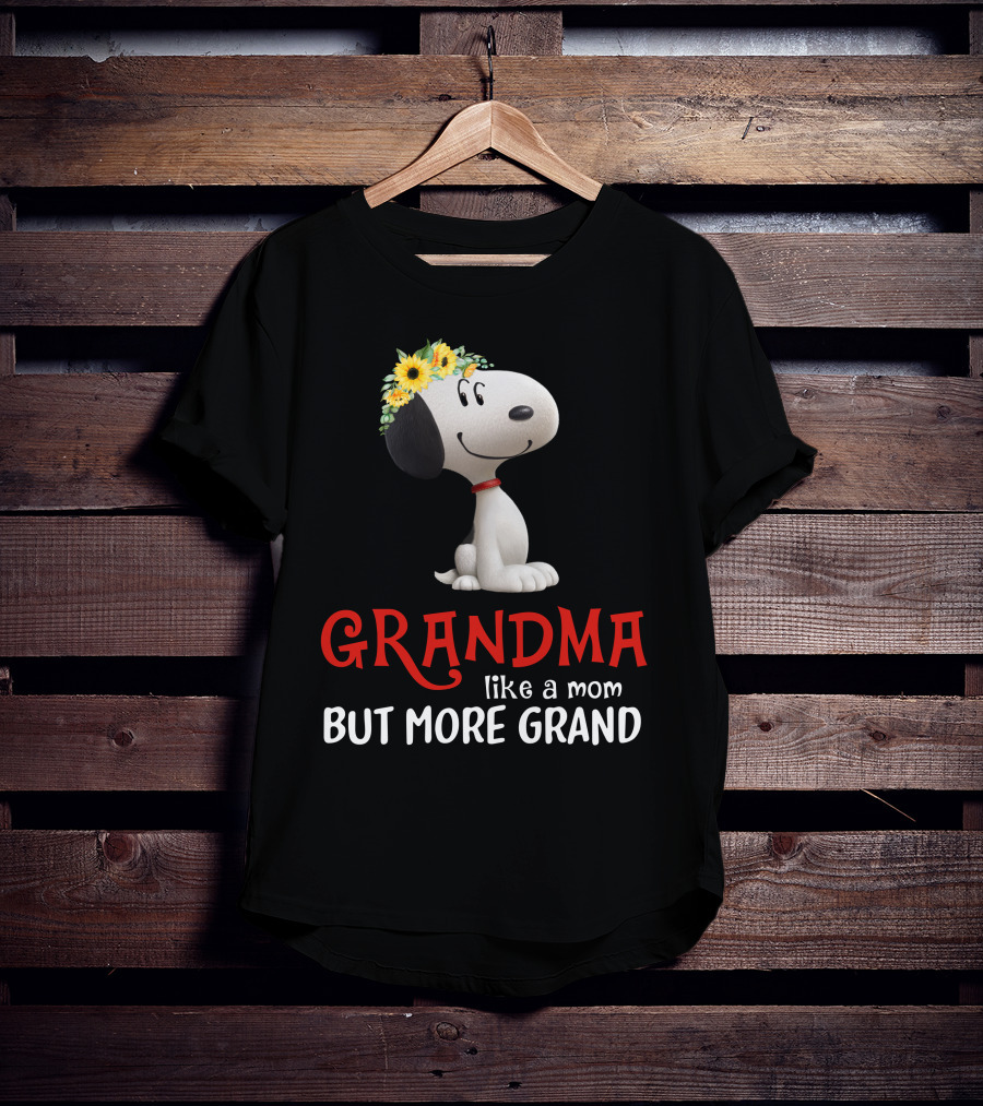GRANDMA Like A Mom But More Grand Snoopy Sunflower Crown T-Shirt