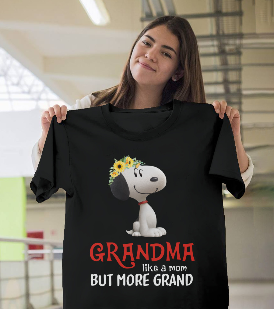 GRANDMA Like A Mom But More Grand Snoopy Sunflower Crown T-Shirt