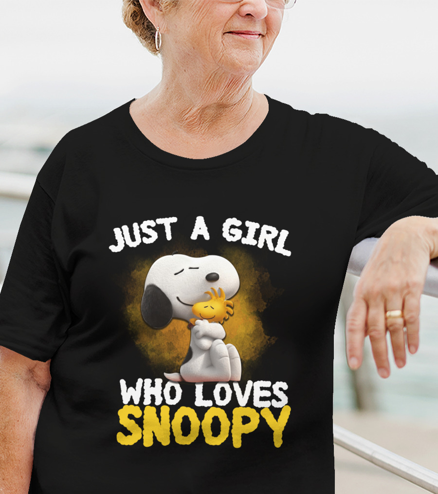 Just A Girl Who Loves Snoopy T-Shirt