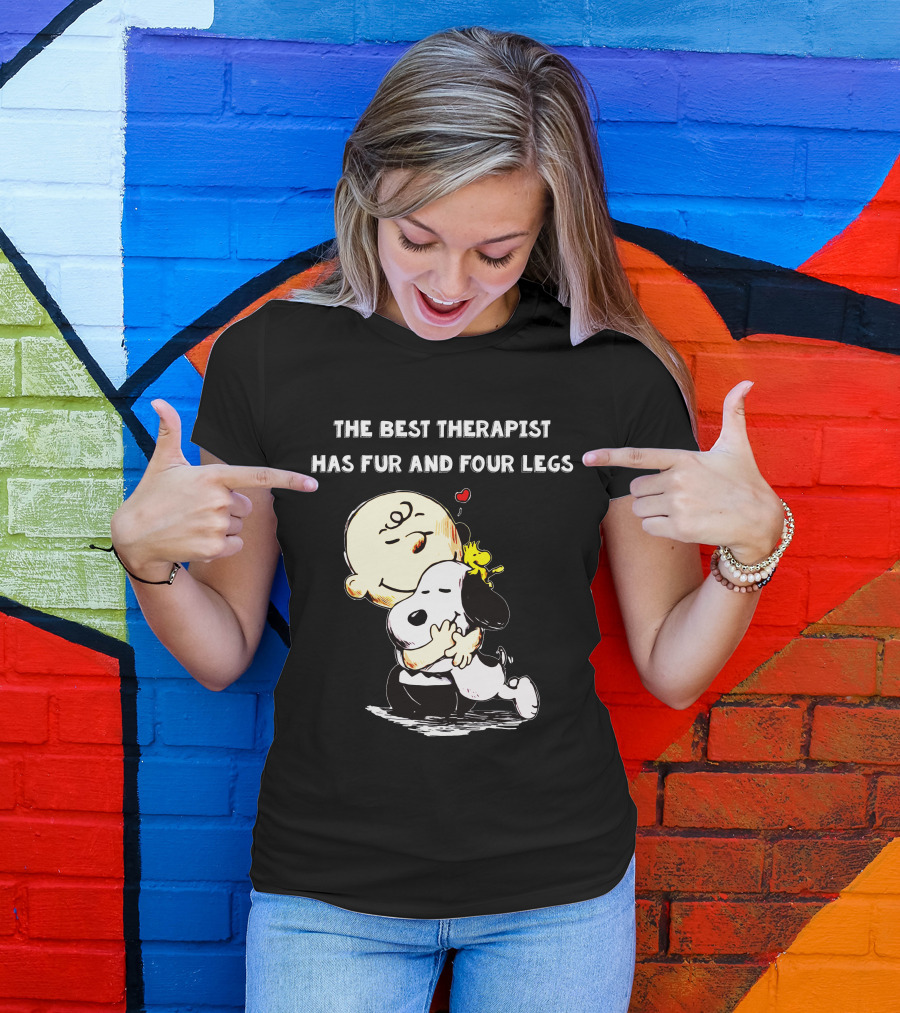 The Best Therapist Has Fur And Four Legs Charlie Brown Snoopy Woodstock Hug T-Shirt