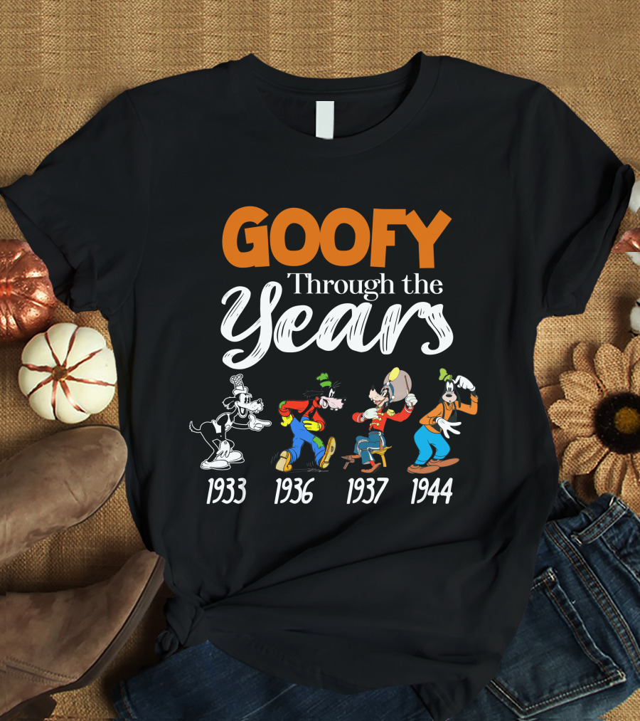GOOFY Through The Years 1933 1936 1937 1944 T-Shirt
