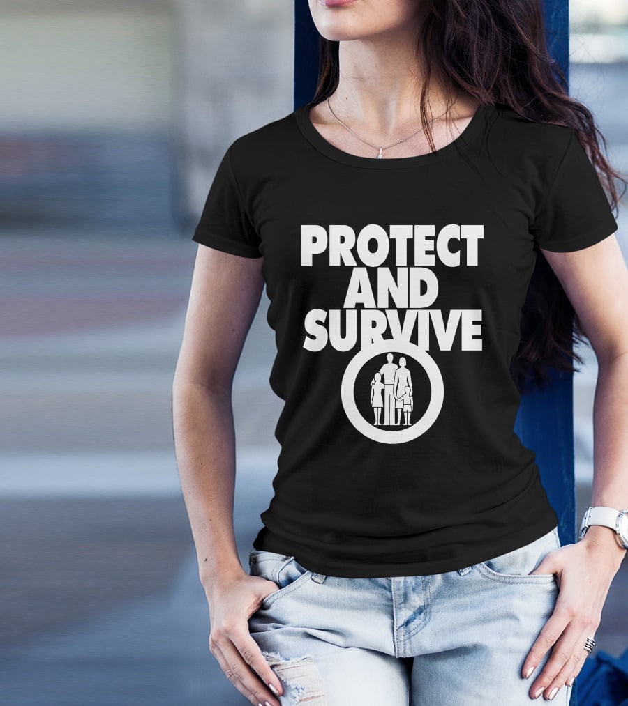 Protect And Survive Family Silhouette In Circle T-Shirt