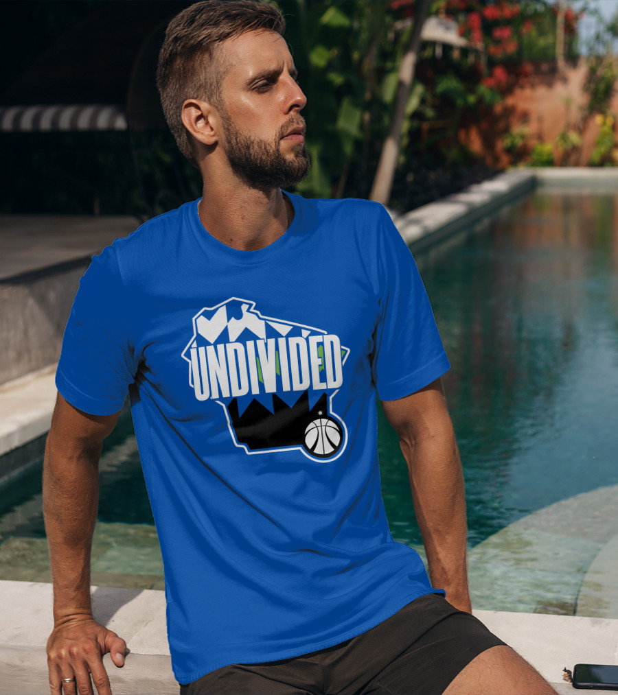 Pat Connaughton Undivided Milwaukee Basketball Map Blue T-Shirt