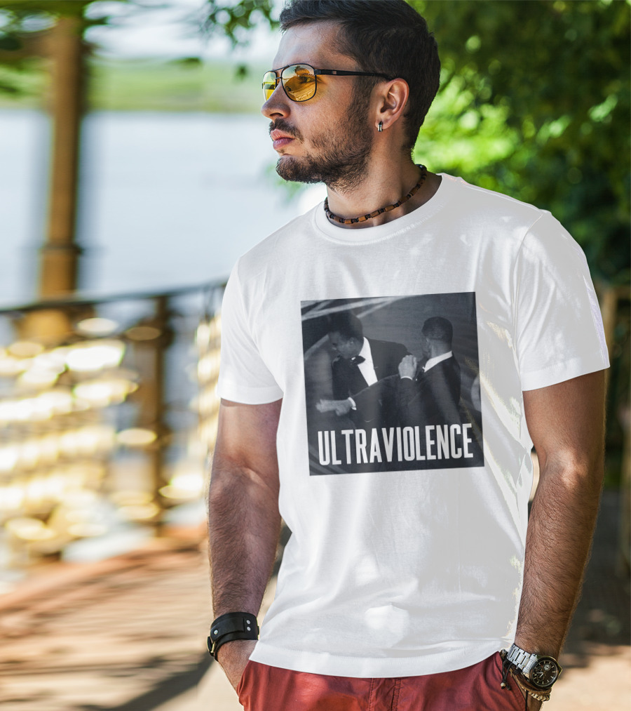 Ultraviolence He Hit Me And It Felt Like A Kiss Black And White Iconic Moment T-Shirt