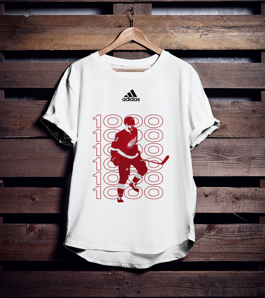 Detroit Red Wings 1000 Games Celebration Player T-Shirt