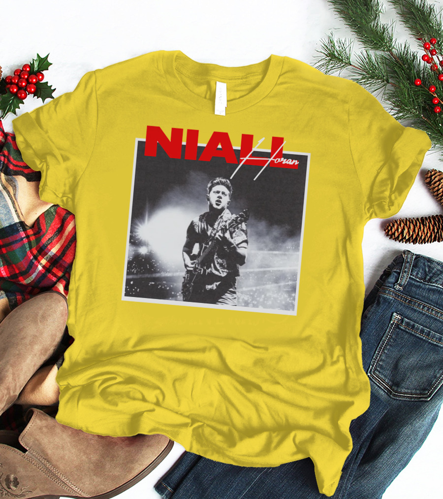 Niall Horan Live Performance Black And White Stage Photo With Red Name Highlight T-Shirt