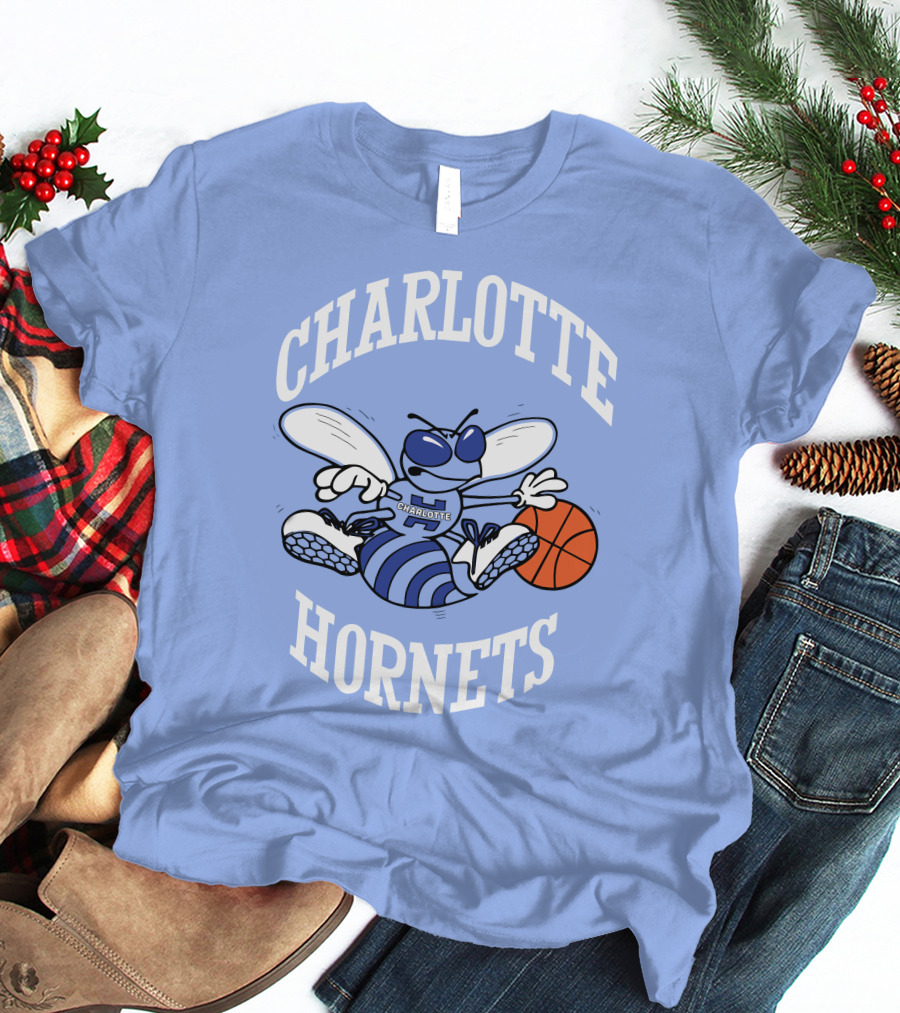 Charlotte Hornets Buzzing Basketball Mascot T-Shirt
