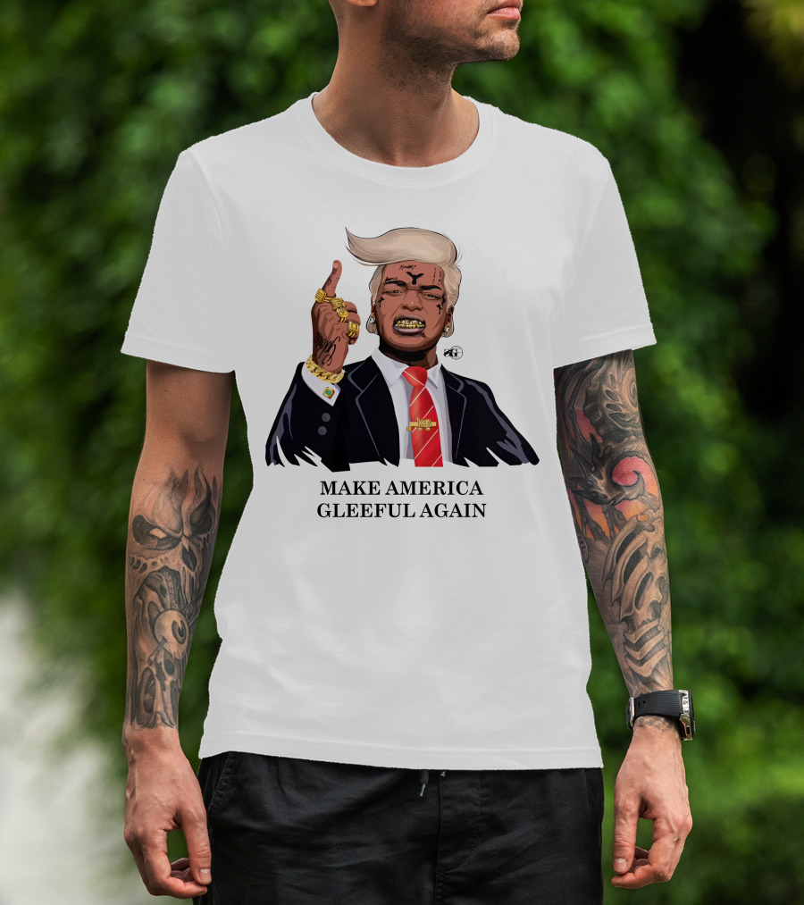 Make America Gleeful Again Blonde Hairstyle Gold Teeth Rings Tattooed Face T-Shirt