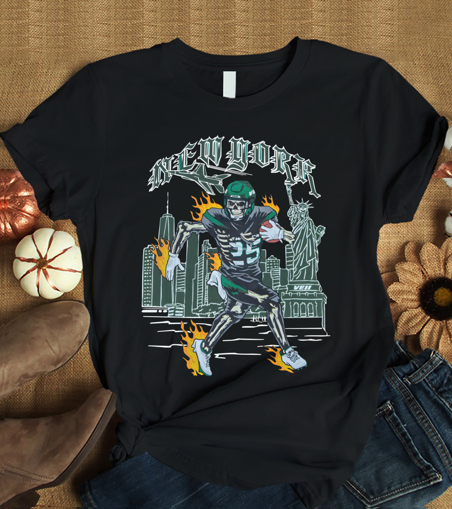 Veiiapparel New York Veii Ty Johnson Jetpack Mike White Statue Of Liberty Football Skyline Flames T-Shirt