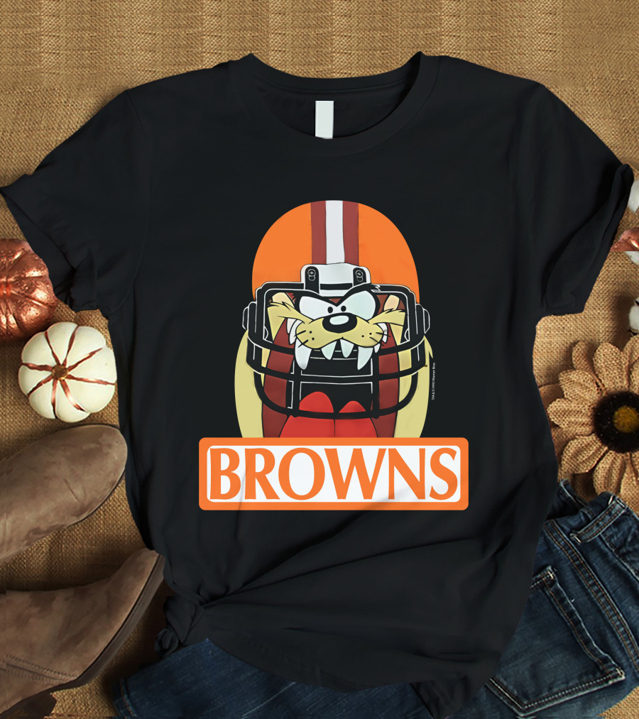 Browns 1993 Cleveland Warner Bros Tazmanian Devil Helmet T-Shirt