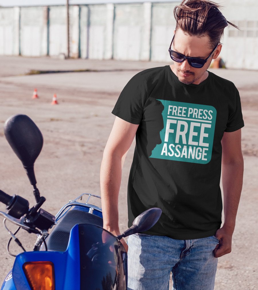 Free Press Free Assange Silhouette Campaign T-Shirt
