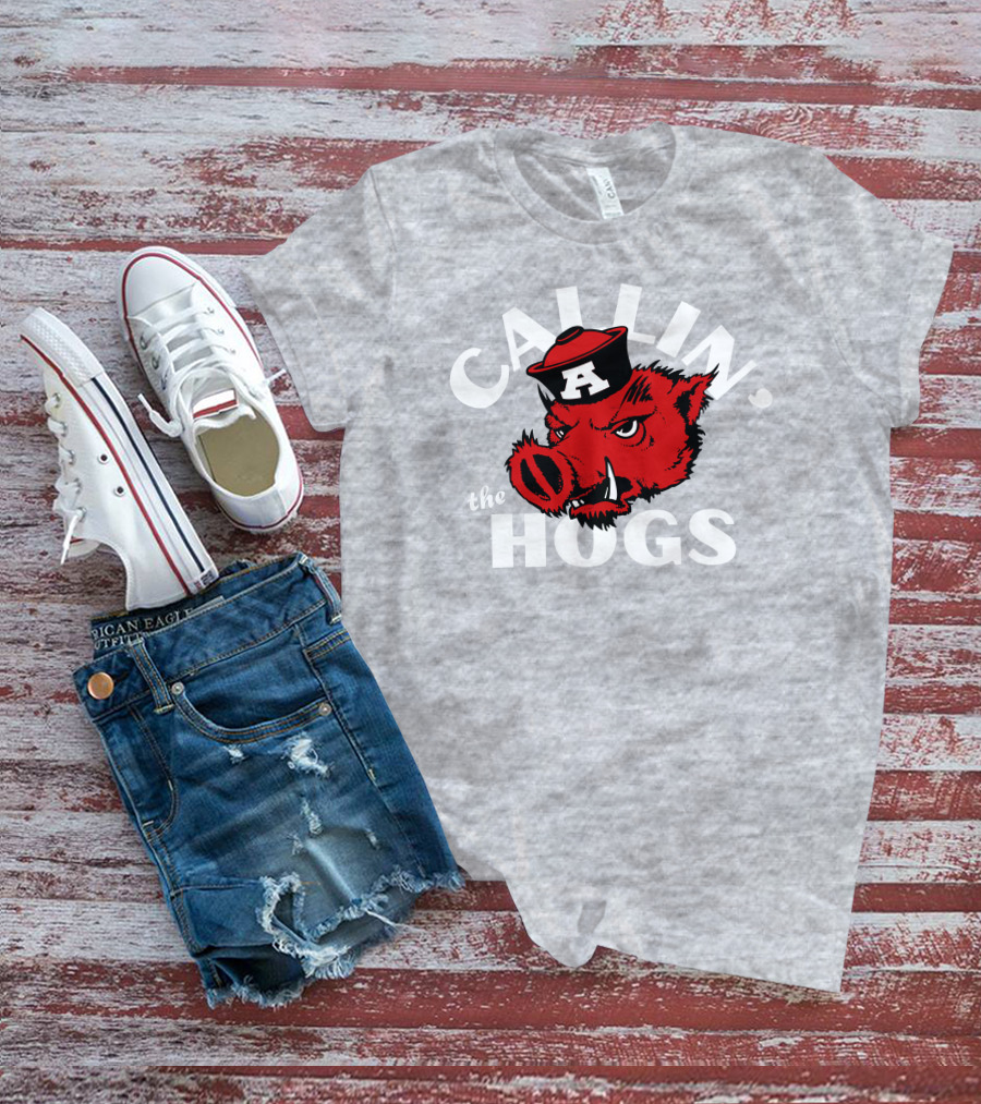 Charlie Hustle Store Callin' The Hogs Arkansas Razorbacks T-Shirt