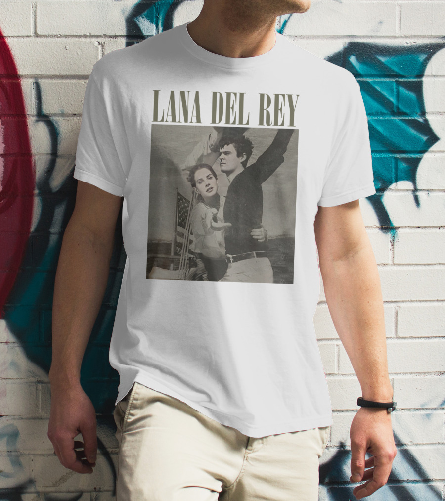 Gabrimoonn Lana Del Rey Vintage Style American Flag Romantic T-Shirt