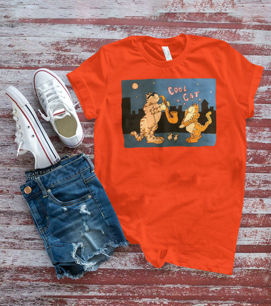 Cool Cat Night Jazz With Playful Felines And Spectators T-Shirt