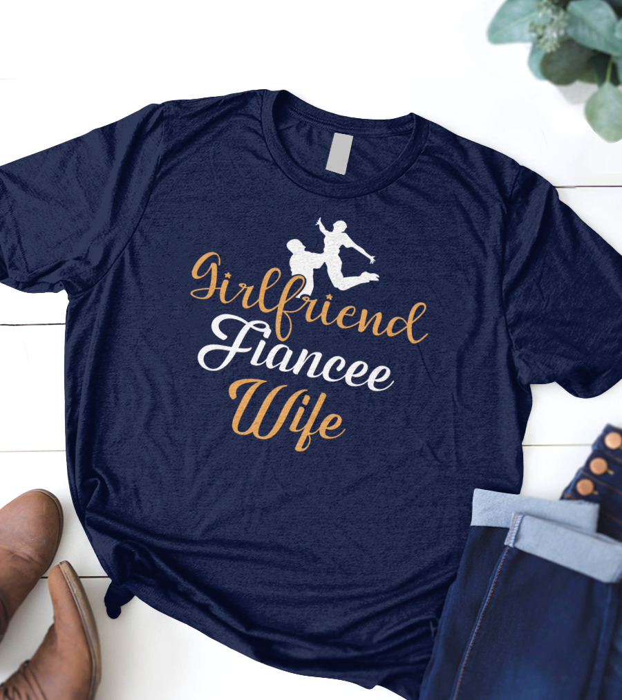 Girlfriend Fiancee Wife Engagement Proposal Silhouette Jump T-Shirt