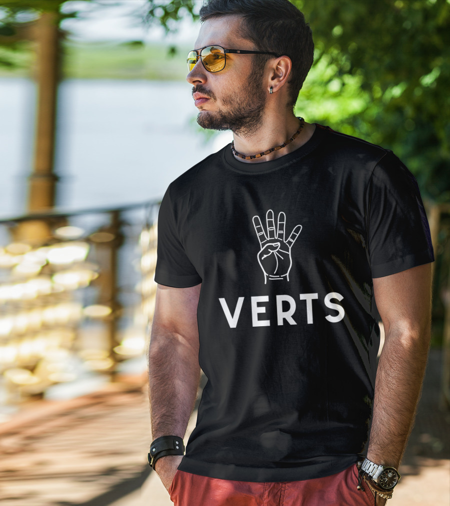 Coach Dan Casey Four Verts Hand Gesture Play Football Strategy T-Shirt