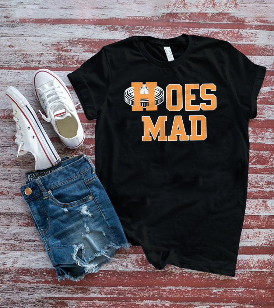 Southern Delicacyltd Hoes Mad Text With Wheel Visual T-Shirt