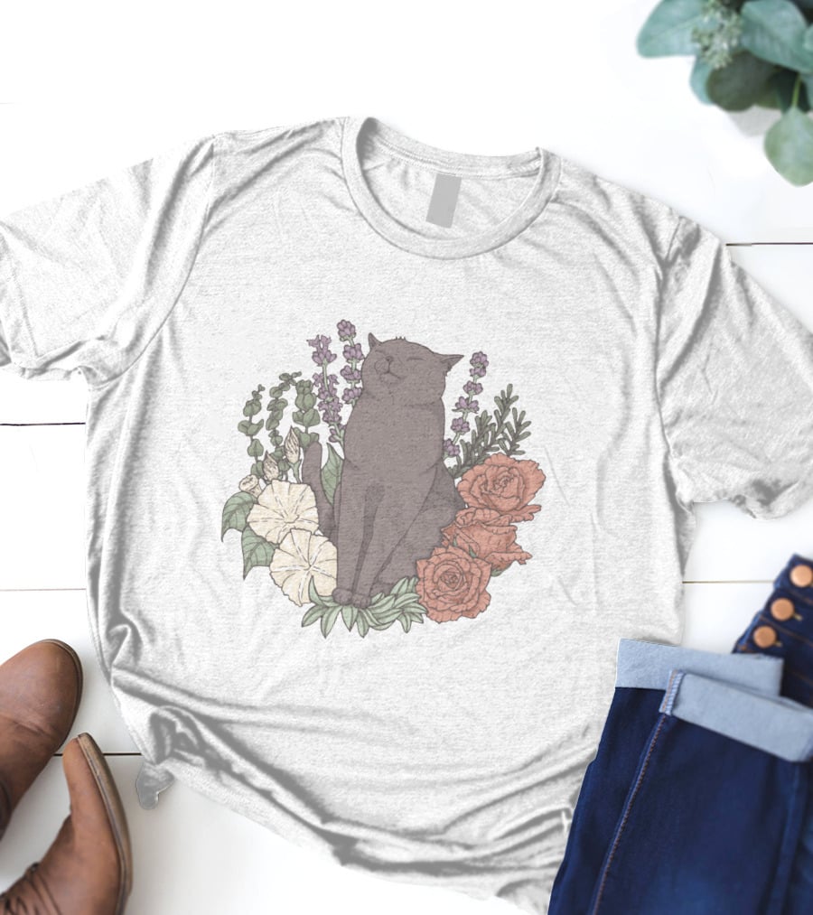 Blissful Cat Surrounded By Autumn Floral Breeze T-Shirt