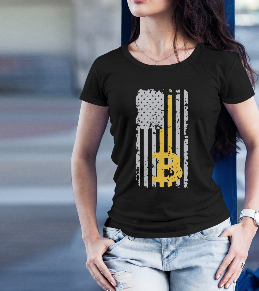 Bitcoin Logo On Distressed American Flag Background T-Shirt