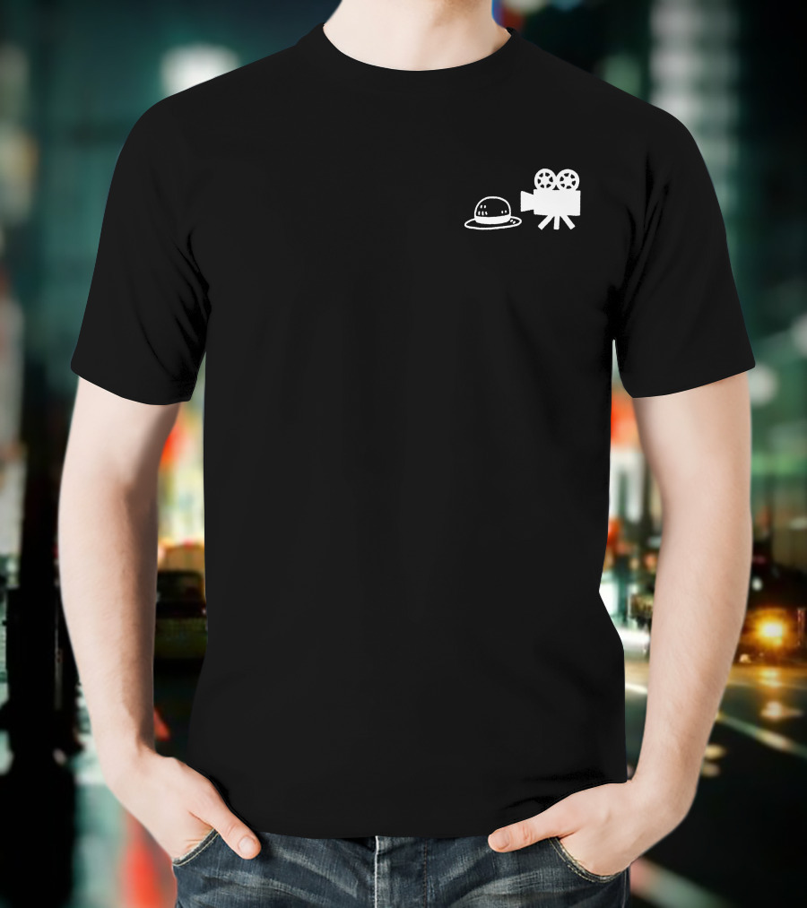 TV Animation One Piece Staff Henry Thurlow Straw Hat Pirate Film Camera T-Shirt