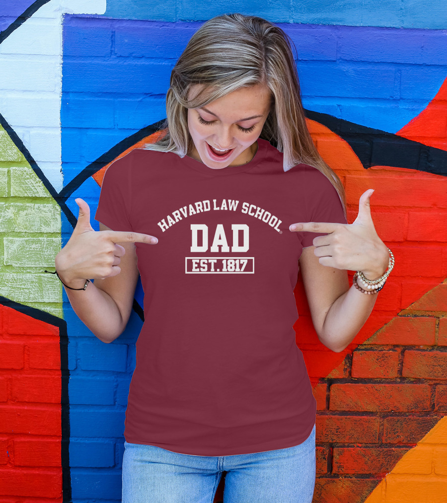 Harvard Law School Dad Est 1817 Aiden Thomas T-Shirt