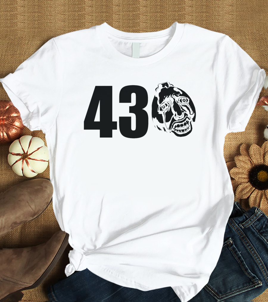 Robb Banks 430 Egg Face T-Shirt