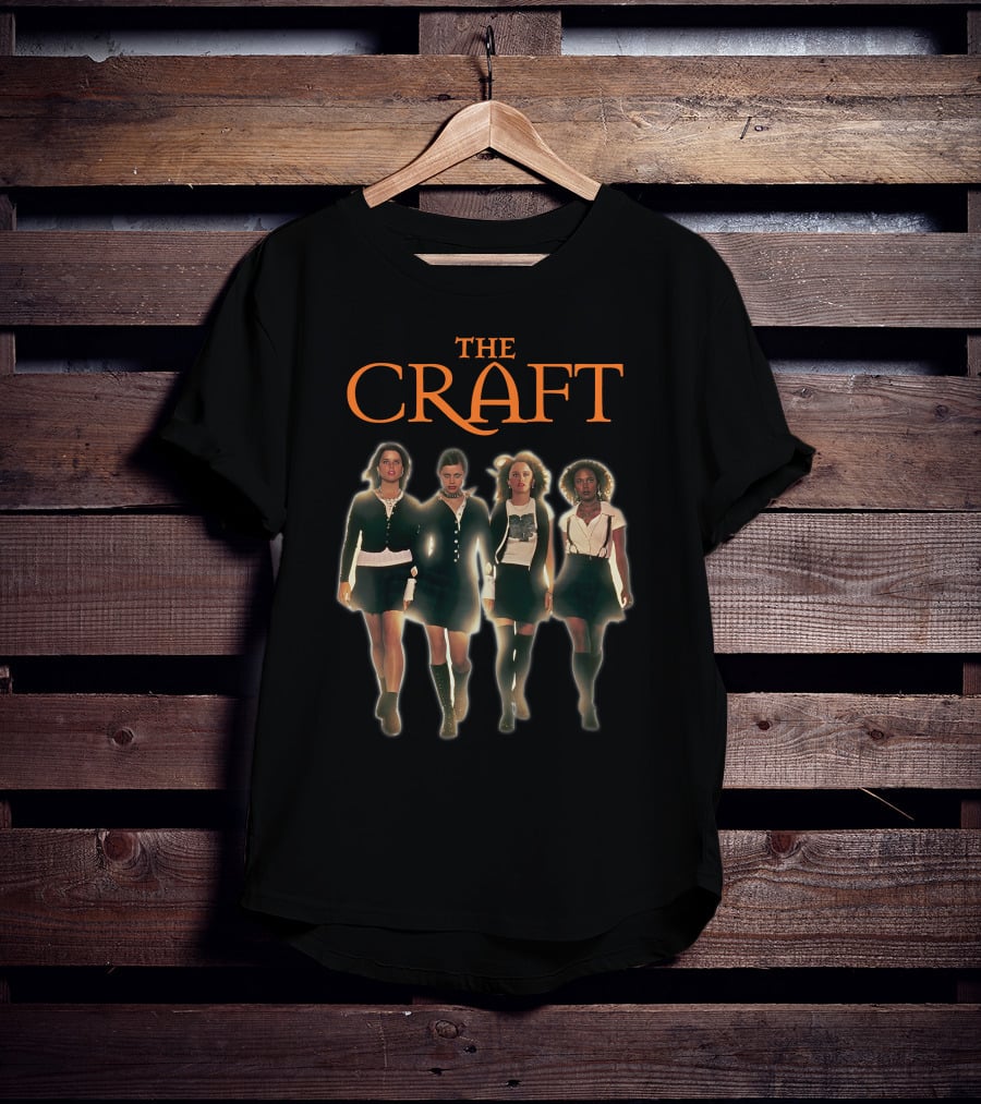 Mia Moore The Craft Movie Characters Walking Together T-Shirt