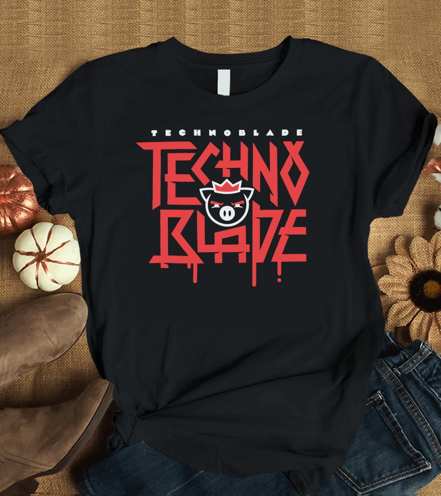 Technoblade Techno Blade Pig Crown Logo Gaming T-Shirt