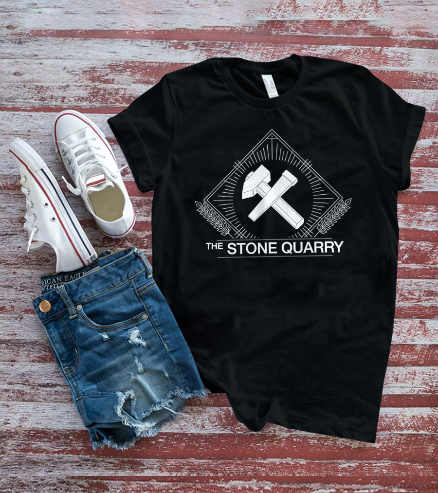 THE STONE QUARRY Hammer And Chisel Emblem In Geometric Frame T-Shirt